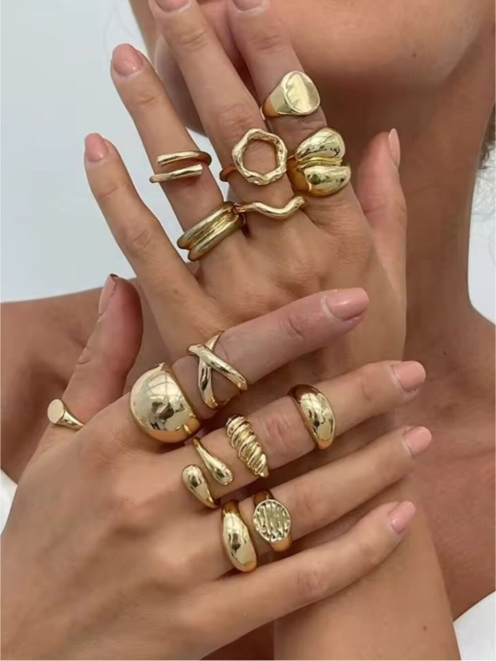 Retro Gold Rings Set